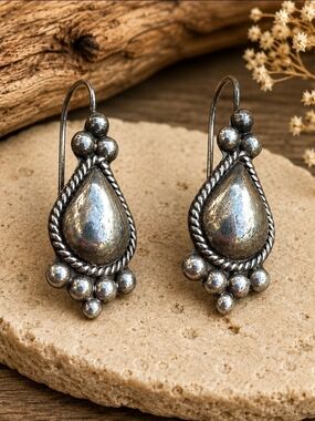 Vintage Mexico 925 Sterling Silver Southwestern Dangle Earrings